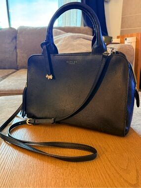 Radley London Millbank Zip Top Multiway Handbag | Black Leather